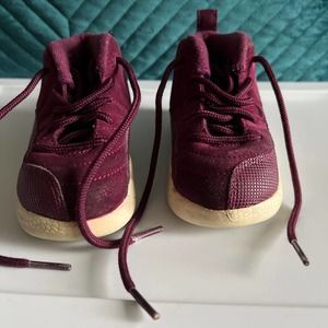 Boy's Burgundy Nike Air Jordan Sneaker, US Size 7c